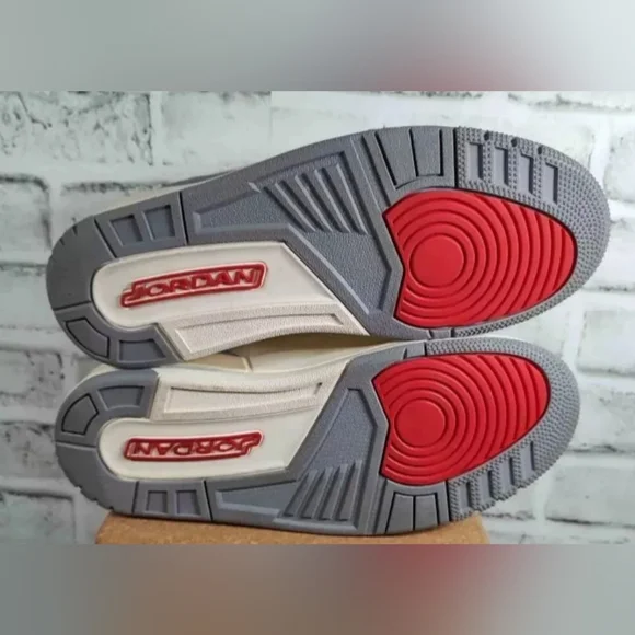 Air Jordan 3 Retro SE Muslin 2022 DH7139-100 Men's Size 9.5 VNDS W/Box - Picture 4 of 12